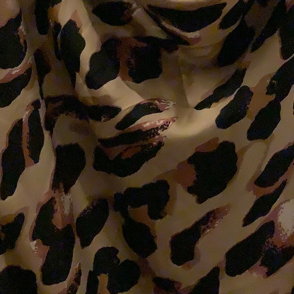 Silk Leopard print Fashion Nova nightgown🌸🌸 - Picture 2 of 2